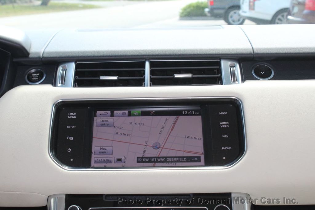 2014 Land Rover Range Rover Sport HSE photo 7