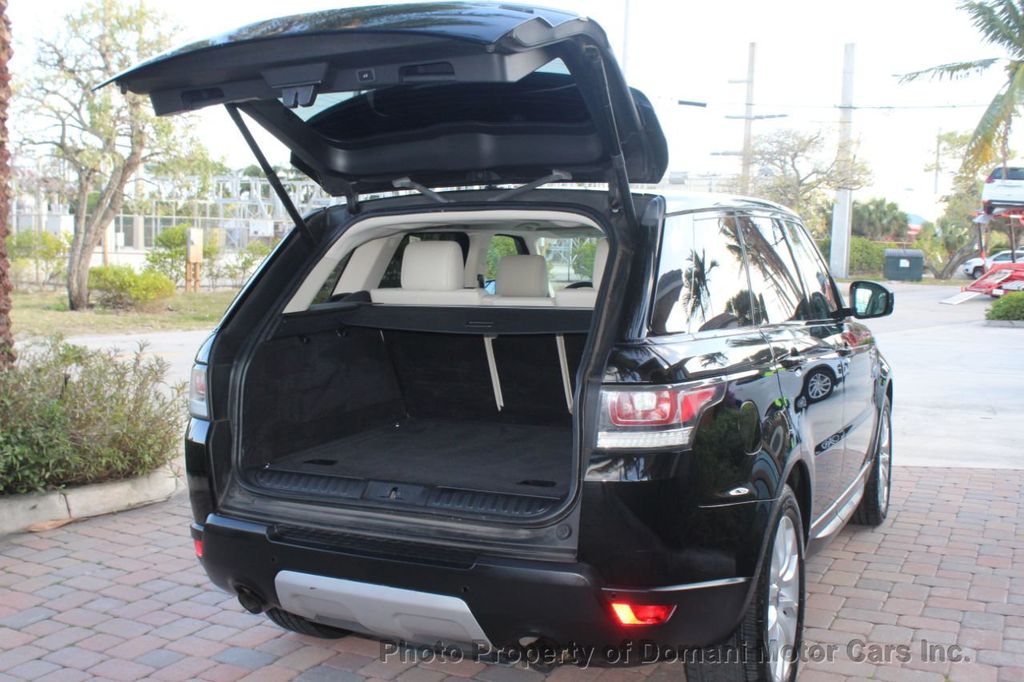 2014 Land Rover Range Rover Sport HSE photo 40