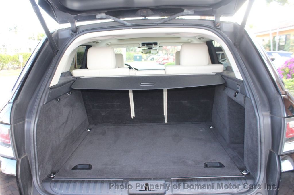 2014 Land Rover Range Rover Sport HSE photo 42