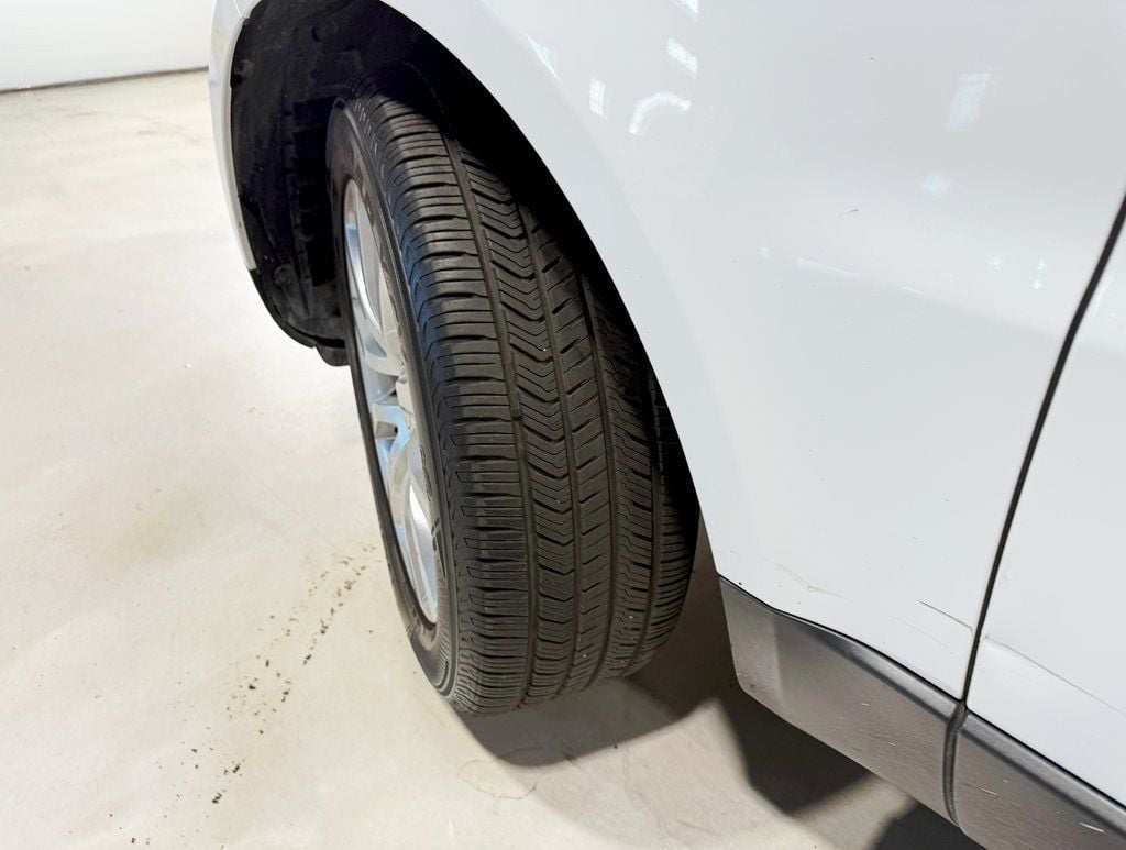 2014 Land Rover Range Rover Sport HSE photo 3