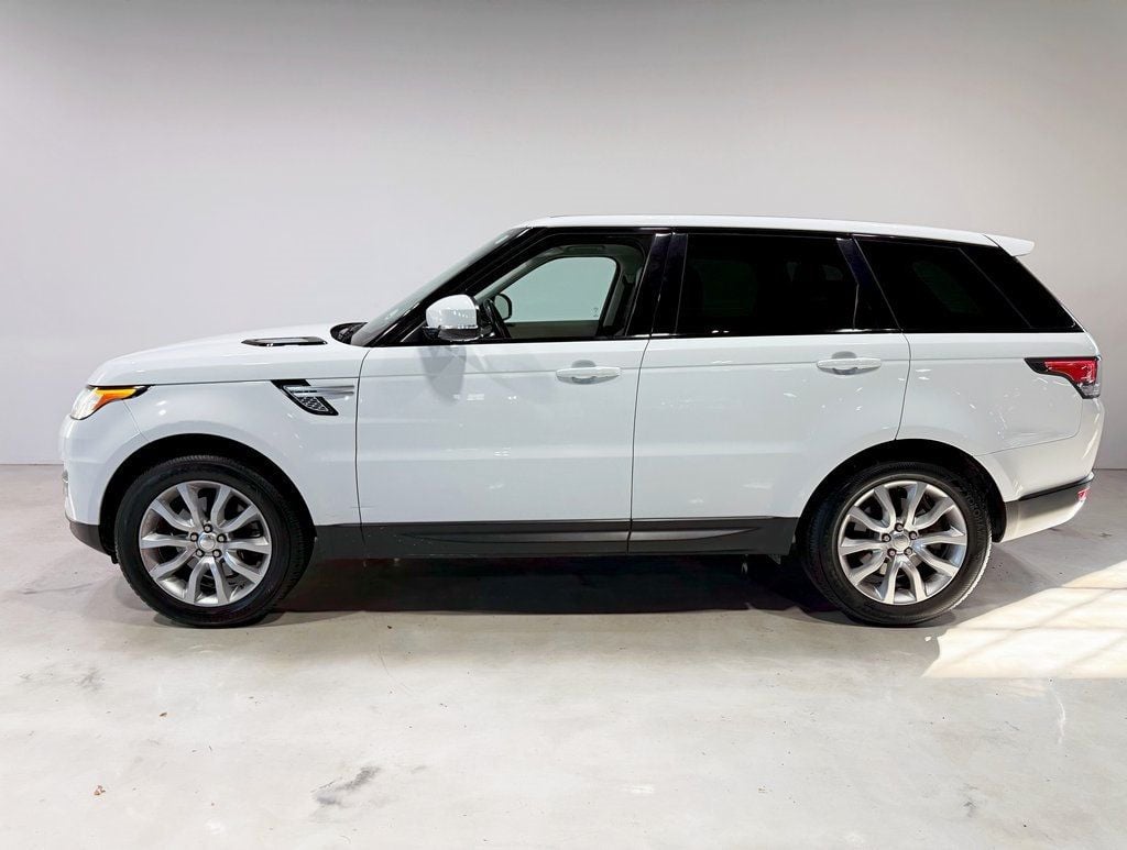 2014 Land Rover Range Rover Sport HSE photo 4