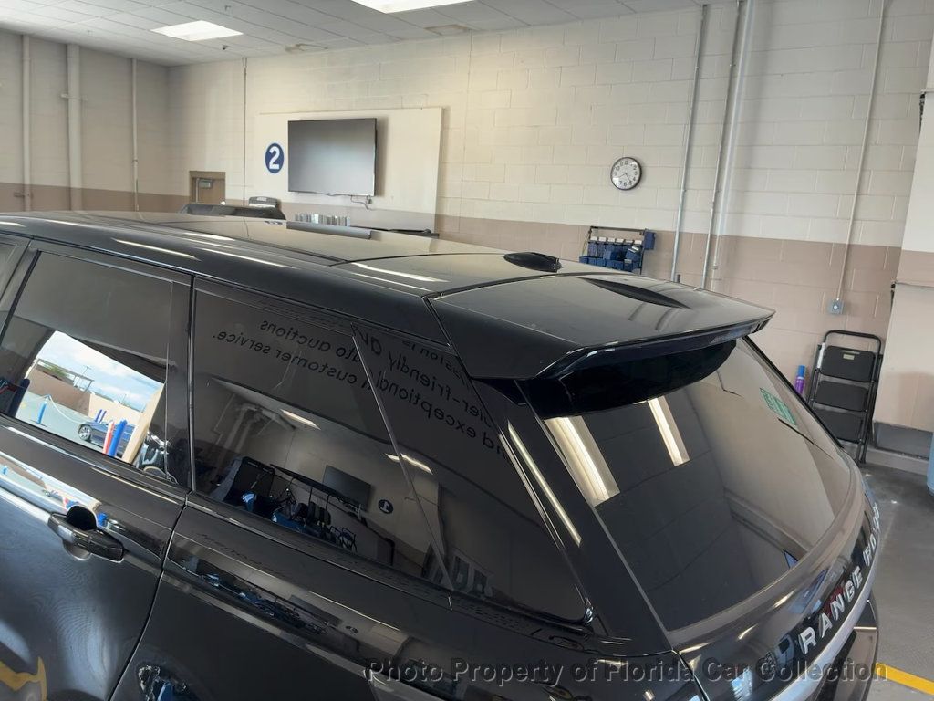 2014 Land Rover Range Rover Sport SuperCharged photo 13