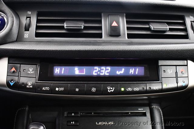 2014 Lexus CT 200h 5dr Sedan Hybrid - 22398974 - 26