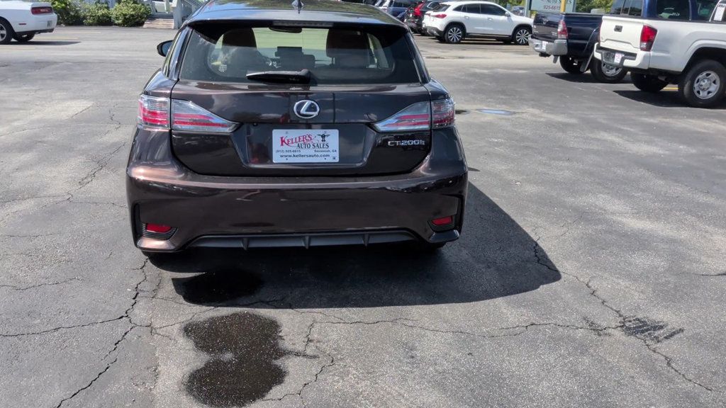 Lexus CT 200h 5dr Sedan Hybrid photo 7