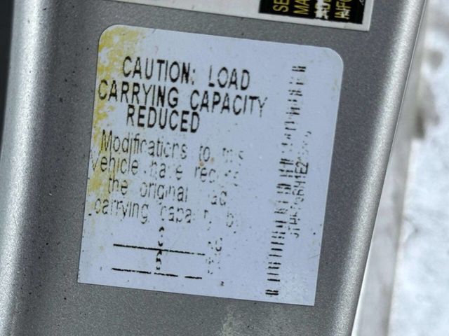 2014 Lexus CT 200h 5dr Sedan Hybrid - 22945879 - 17