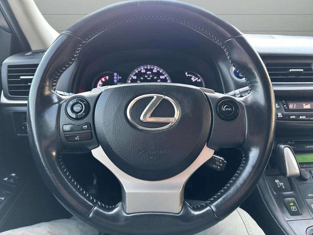 2014 Lexus CT 200h 5dr Sedan Hybrid - 22945879 - 30