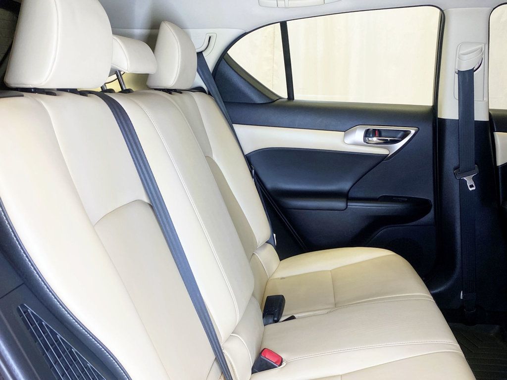 2014 Lexus CT 200h 5dr Sedan Hybrid - 22971839 - 47