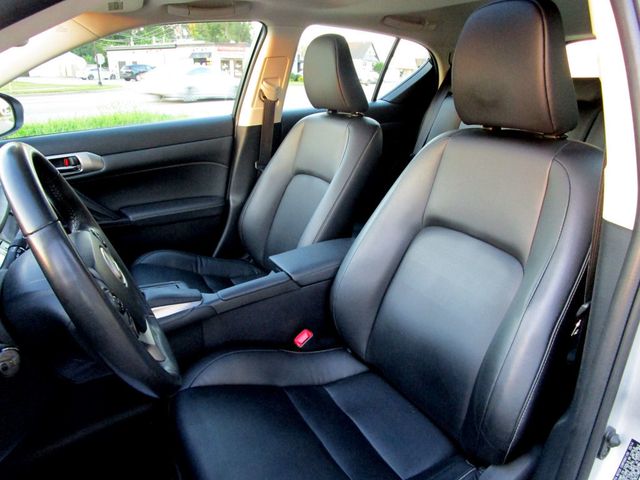 2014 Lexus CT 200h 5dr Sedan Hybrid - 23078292 - 14