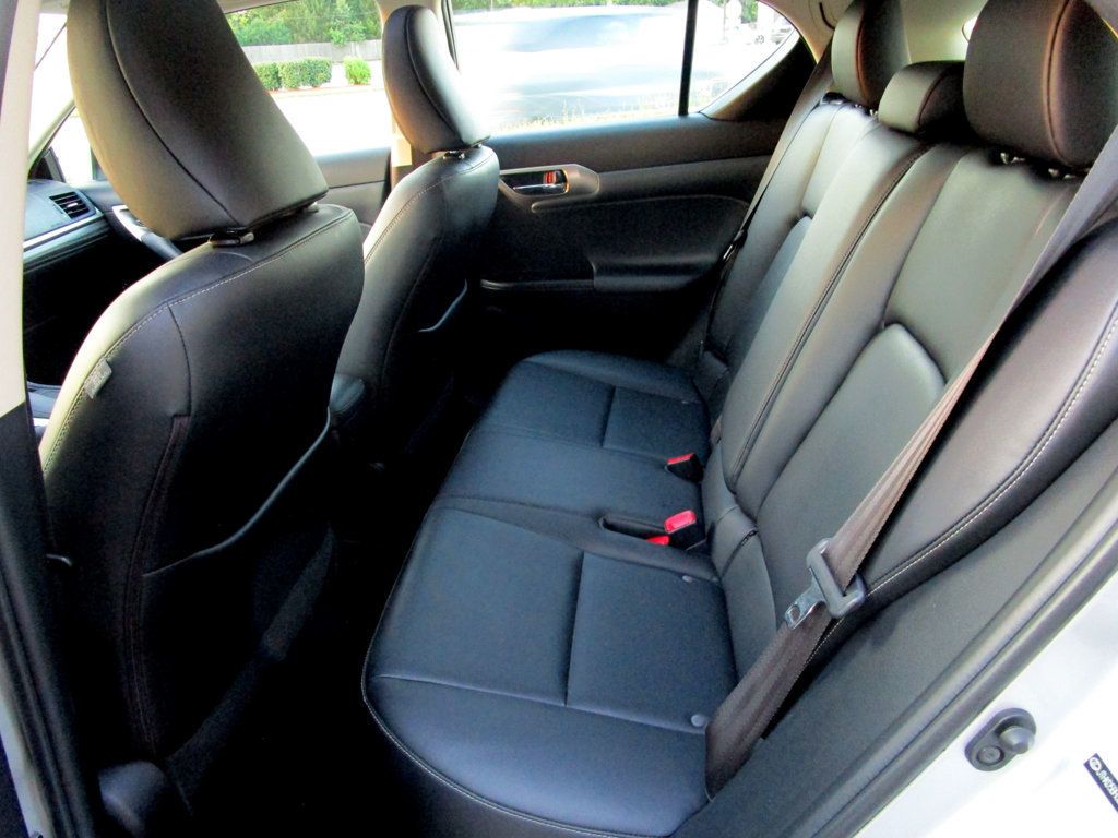 2014 Lexus CT 200h 5dr Sedan Hybrid - 23078292 - 16