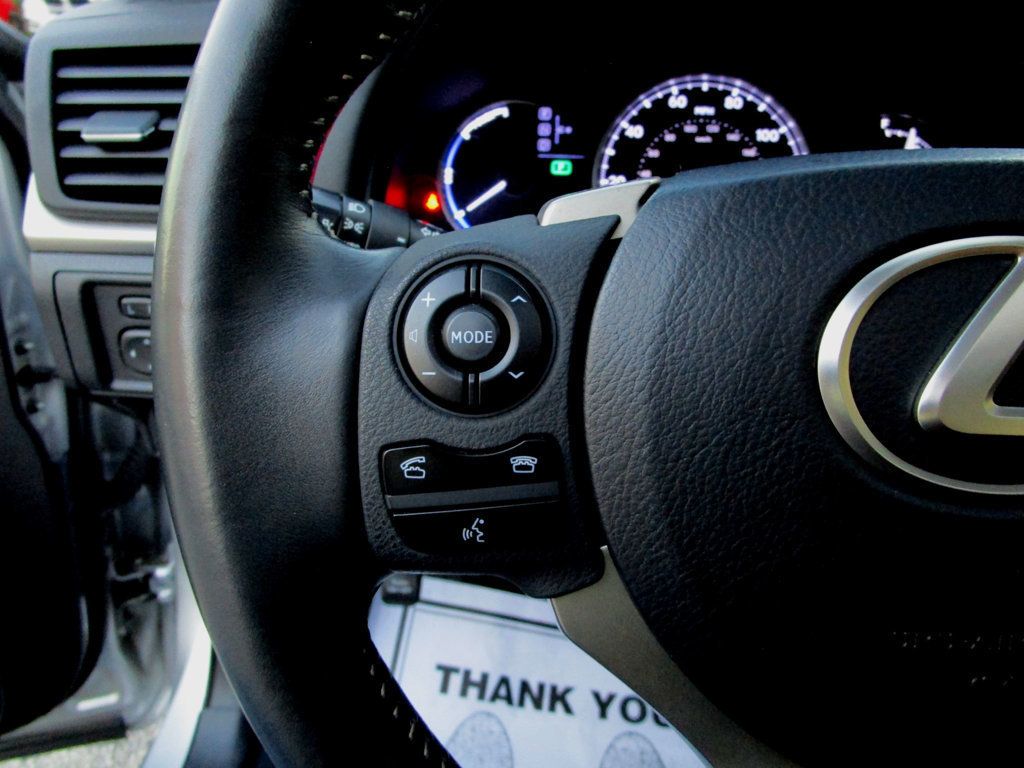 2014 Lexus CT 200h 5dr Sedan Hybrid - 23078292 - 19