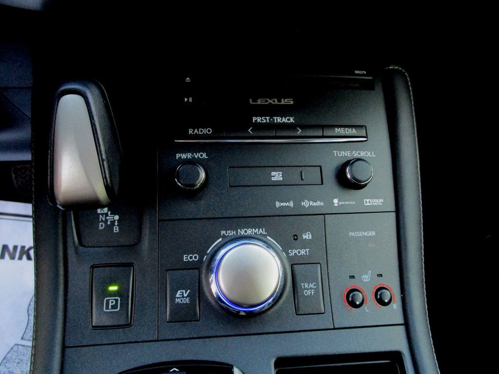 2014 Lexus CT 200h 5dr Sedan Hybrid - 23078292 - 21