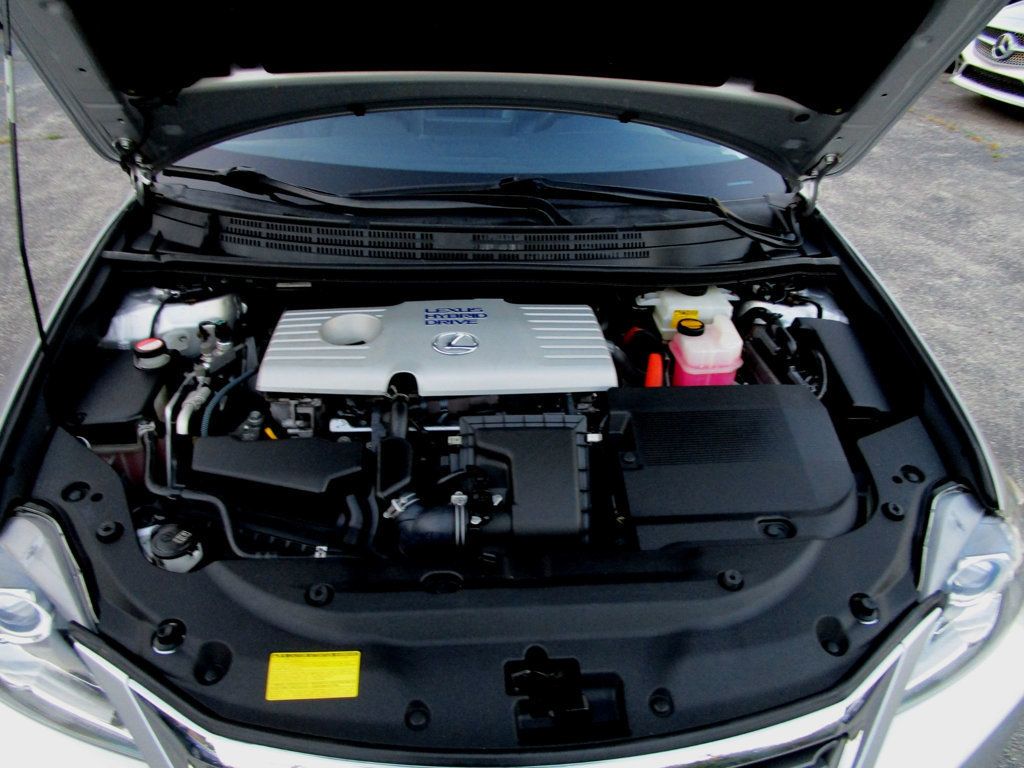 2014 Lexus CT 200h 5dr Sedan Hybrid - 23078292 - 35