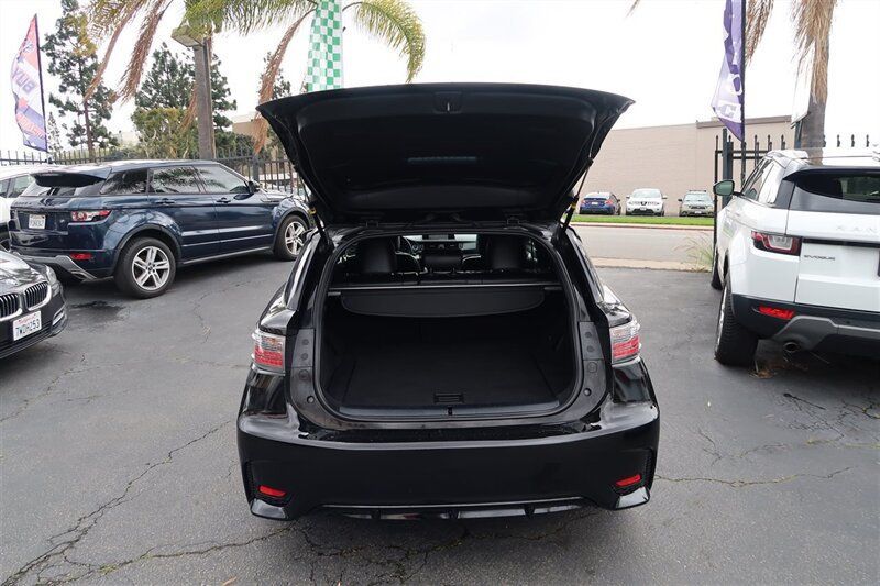 2014 Lexus CT 200h 5dr Sedan Hybrid - 22986260 - 15