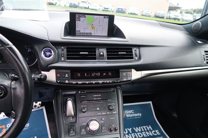 2014 Lexus CT 200h 5dr Sedan Hybrid - 22986260 - 5