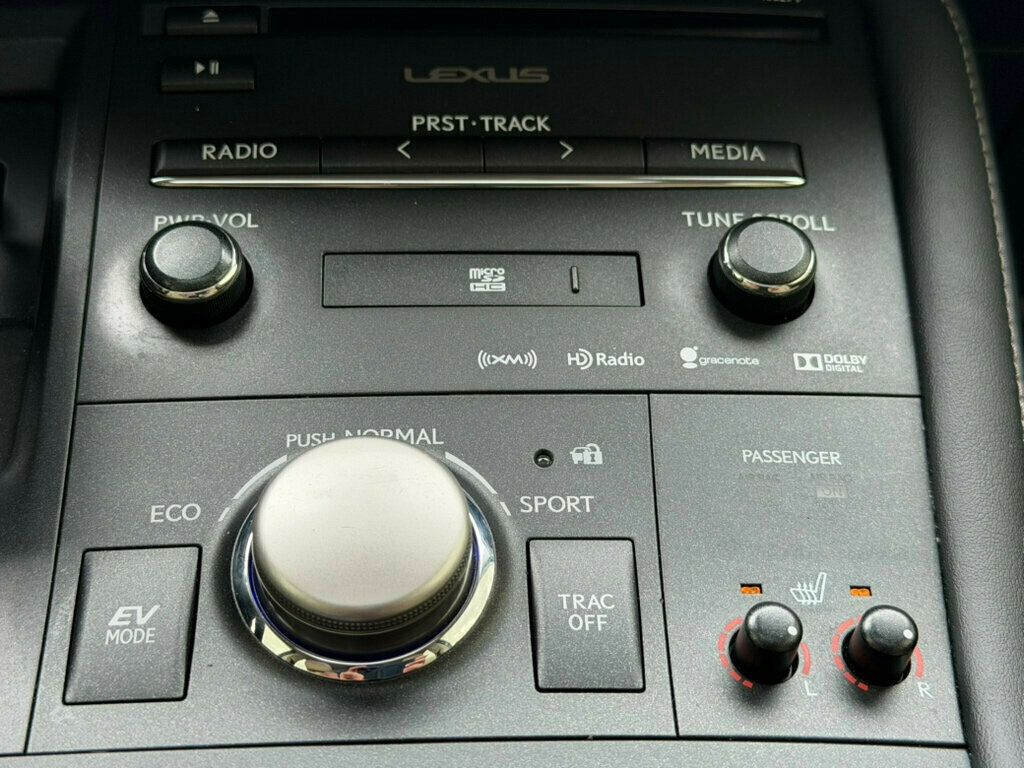 2014 Lexus CT 200h 5dr Sedan Hybrid - 23034225 - 30