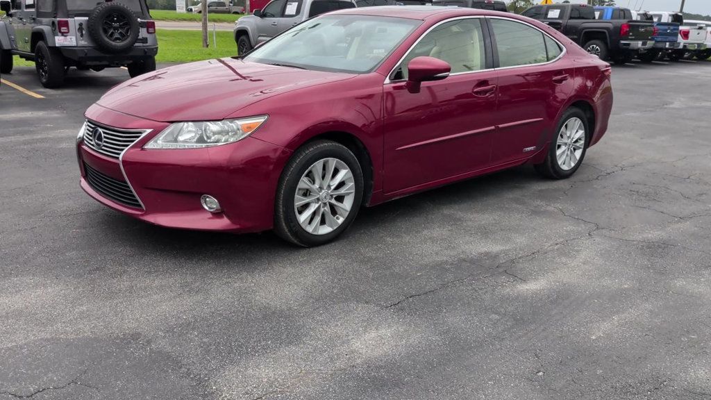 Lexus ES photo 4