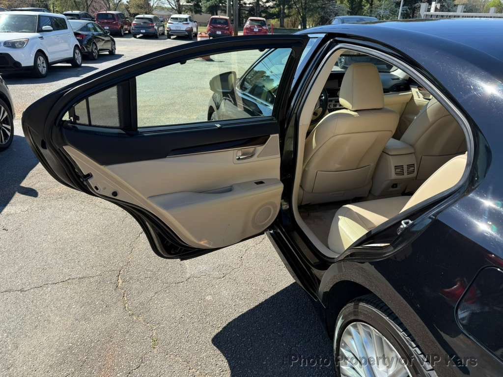 2014 Lexus ES 350 4dr Sedan - 23033759 - 9
