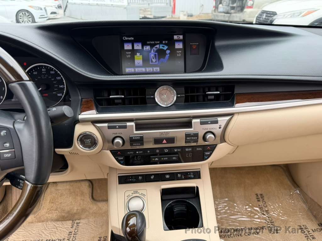 2014 Lexus ES 350 4dr Sedan - 23033759 - 20