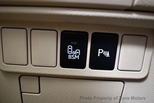 2014 Lexus ES 350 4dr Sedan - 22551960 - 32