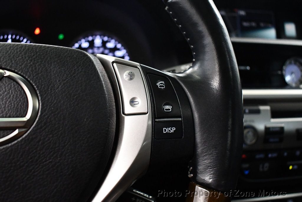2014 Lexus ES 350 photo 32