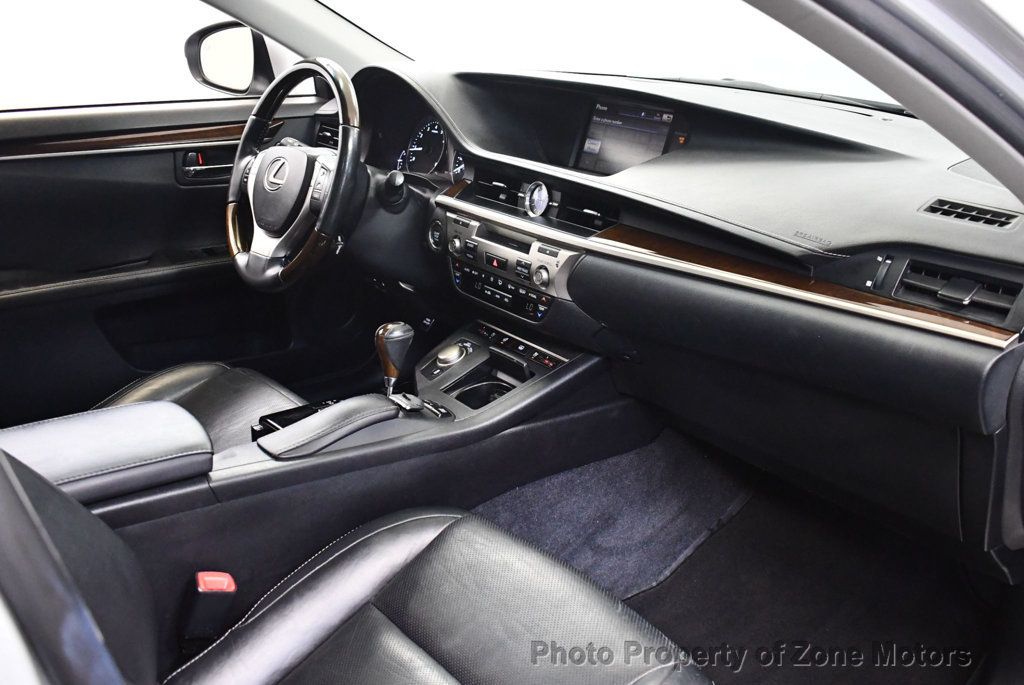 2014 Lexus ES 350 photo 50