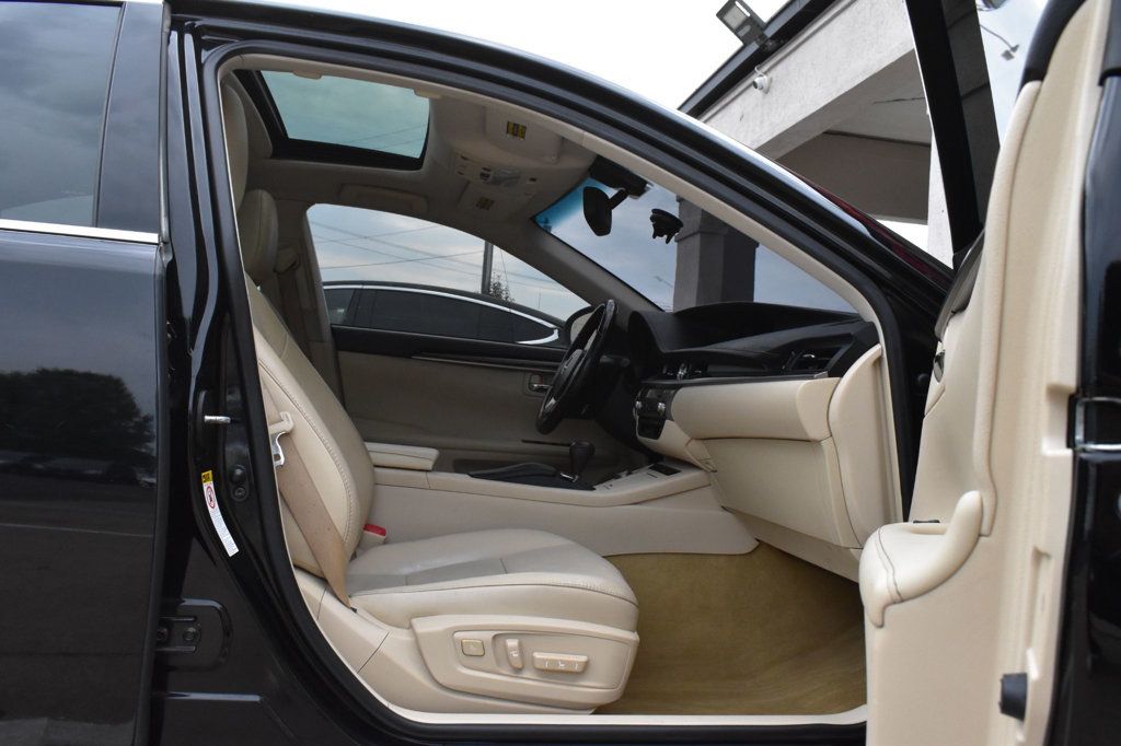 2014 Lexus ES 350 4dr Sedan - 22924130 - 16