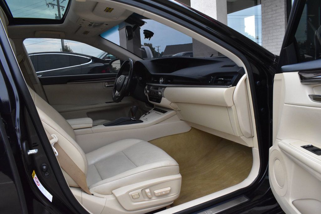 2014 Lexus ES 350 4dr Sedan - 22924130 - 18