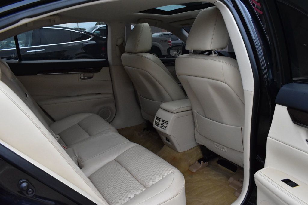 2014 Lexus ES 350 4dr Sedan - 22924130 - 24