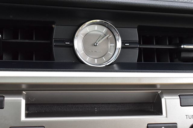 2014 Lexus ES 350 4dr Sedan - 22924130 - 40