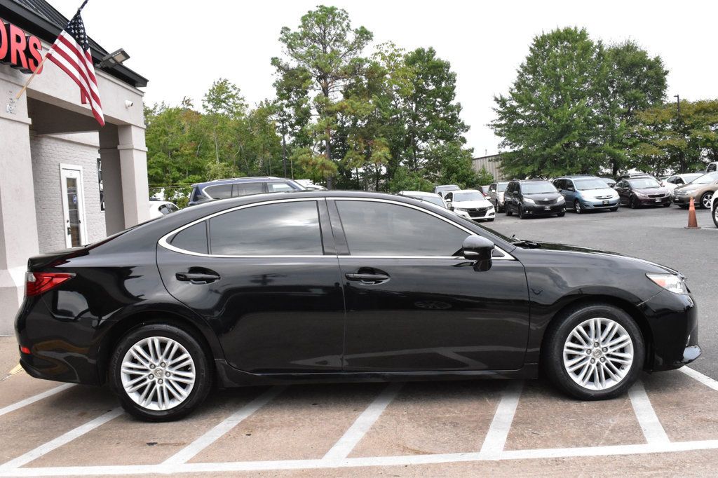 2014 Lexus ES 350 photo 2