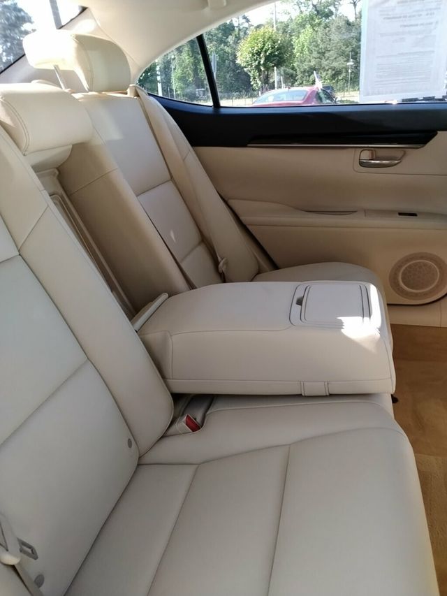 2014 Lexus ES 350 4dr Sedan - 23023137 - 9