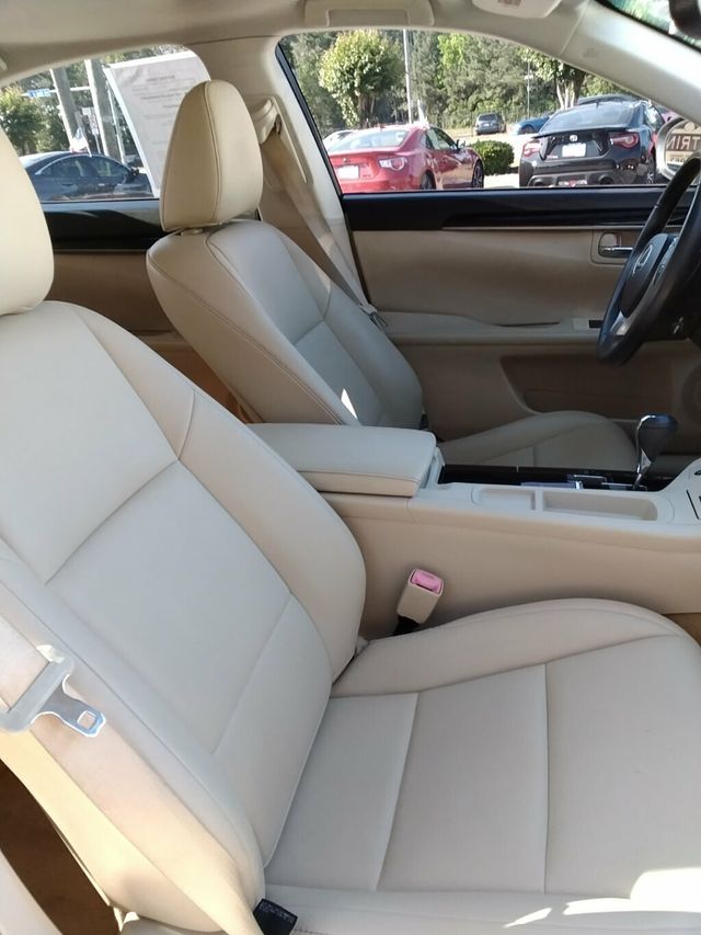 2014 Lexus ES 350 4dr Sedan - 23023137 - 10