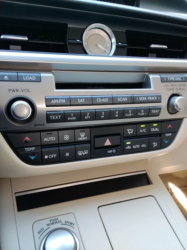 2014 Lexus ES 350 4dr Sedan - 23023137 - 18