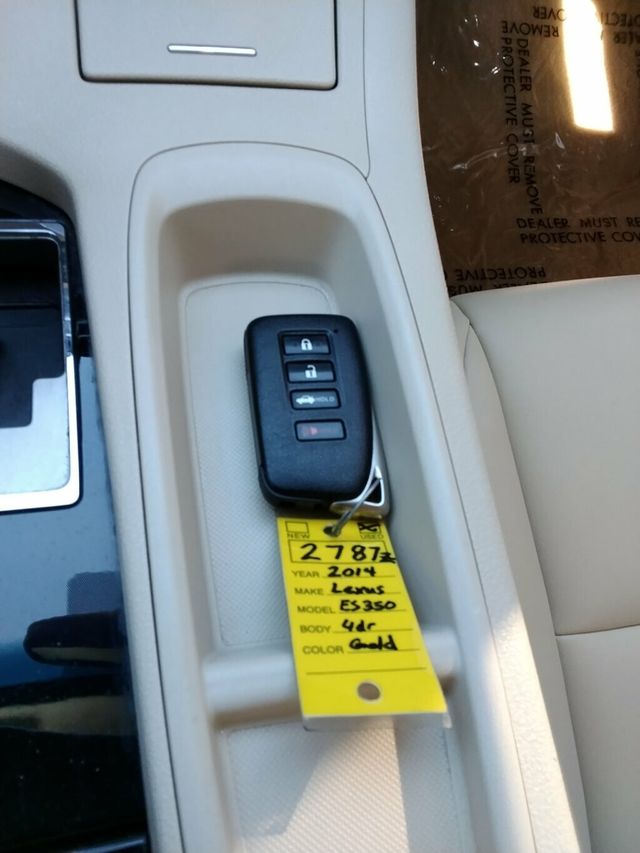 2014 Lexus ES 350 4dr Sedan - 23023137 - 22