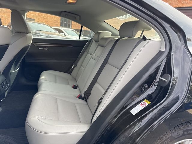 2014 Lexus ES 350 4dr Sedan - 22938303 - 7