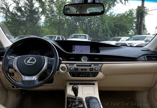 2014 Lexus ES 350 4dr Sedan - 23079966 - 19