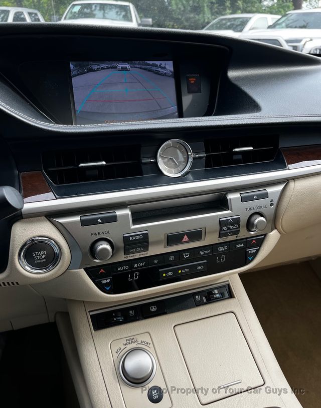 2014 Lexus ES 350 4dr Sedan - 23079966 - 20