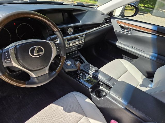 2014 Lexus ES 350 4dr Sedan - 23078256 - 11