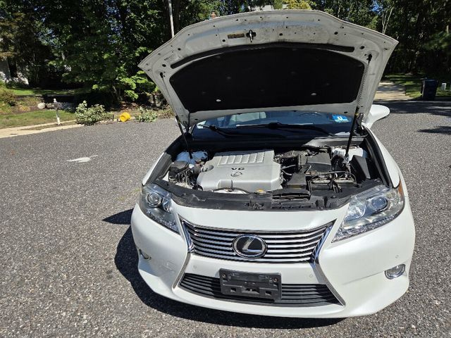 2014 Lexus ES 350 4dr Sedan - 23078256 - 17