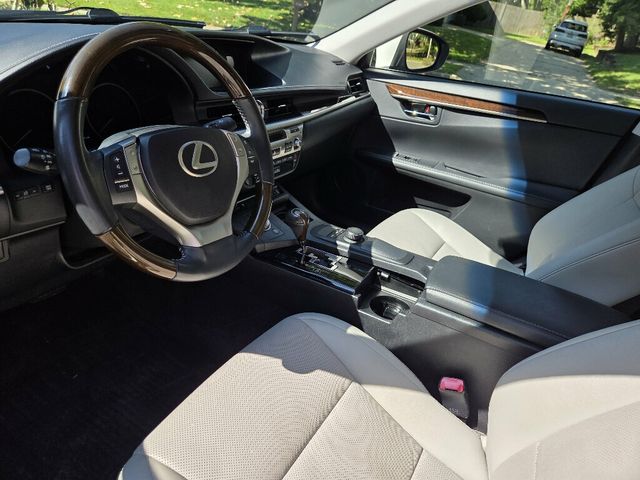 2014 Lexus ES 350 4dr Sedan - 23078256 - 8