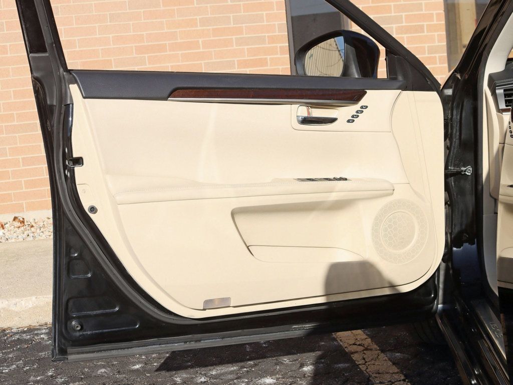 2014 Lexus ES 350 4dr Sedan Luxury / Navigation Pkg - 22960180 - 27