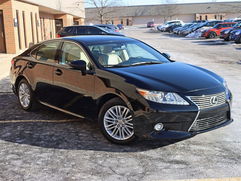2014 Lexus ES 350 4dr Sedan Luxury / Navigation Pkg - 22960180 - 8