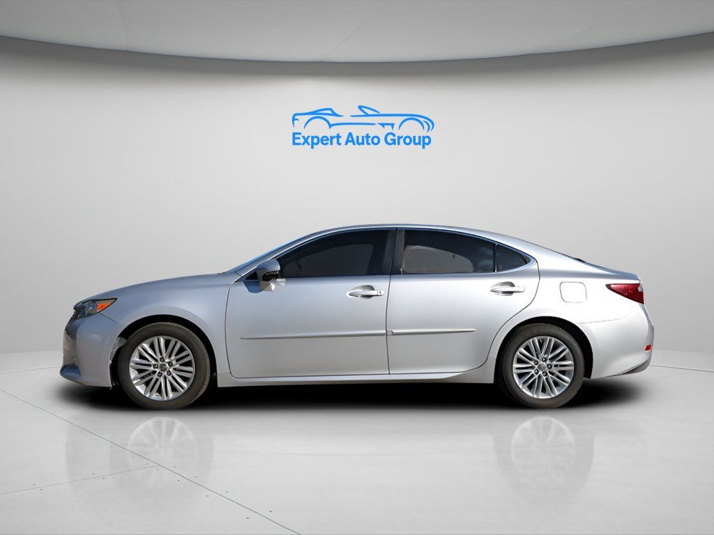 2014 Lexus ES 350 Base photo 2