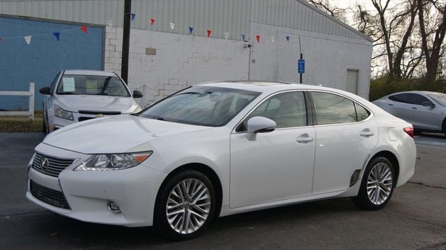 2014 Lexus ES 350 JUST SERVICED, VERY CLEAN INSIDE AND OUT  - 22956150 - 1