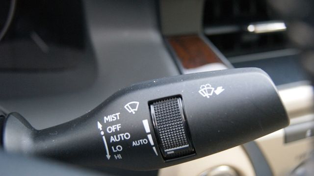 2014 Lexus ES 350 JUST SERVICED, VERY CLEAN INSIDE AND OUT  - 22956150 - 20