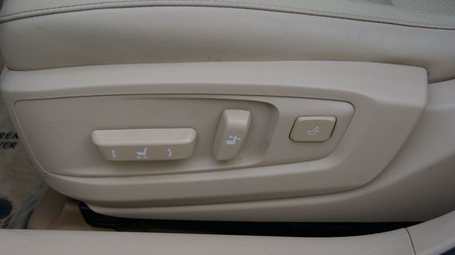 2014 Lexus ES 350 JUST SERVICED, VERY CLEAN INSIDE AND OUT  - 22956150 - 28