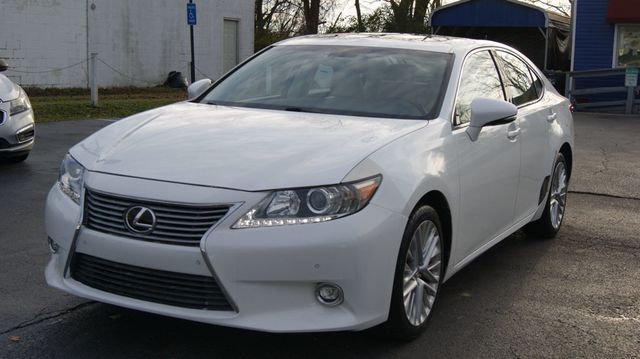 2014 Lexus ES 350 JUST SERVICED, VERY CLEAN INSIDE AND OUT  - 22956150 - 5