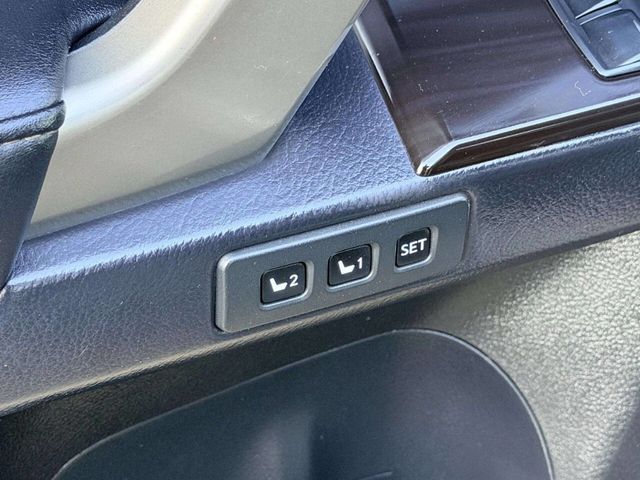 2014 Lexus GX 460 4WD 4dr - 23009454 - 16