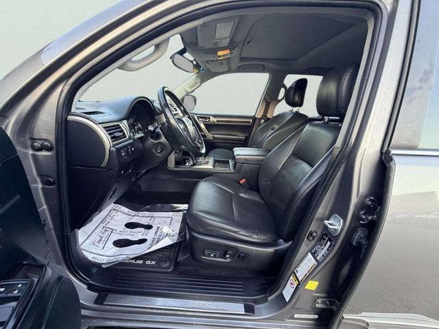 2014 Lexus GX 460 4WD 4dr - 23009454 - 17