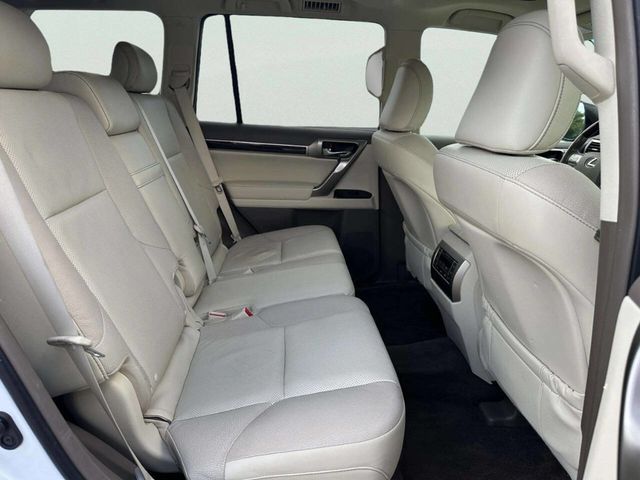 2014 Lexus GX 460 4WD 4dr - 23045966 - 14